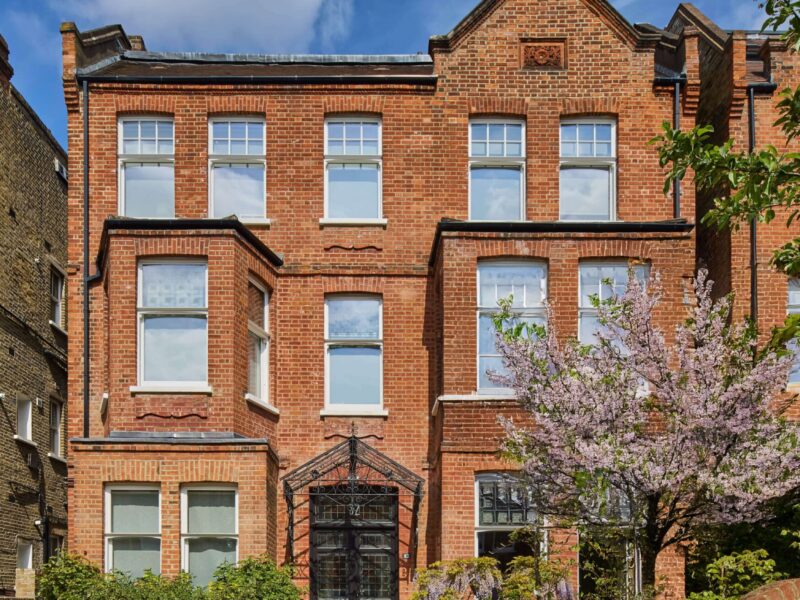 Busilis ltd - Hampstead - 01